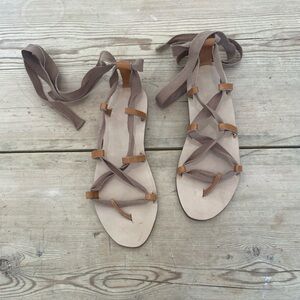 Les Prairies de Paris wrap  Strappy Sandals size 37